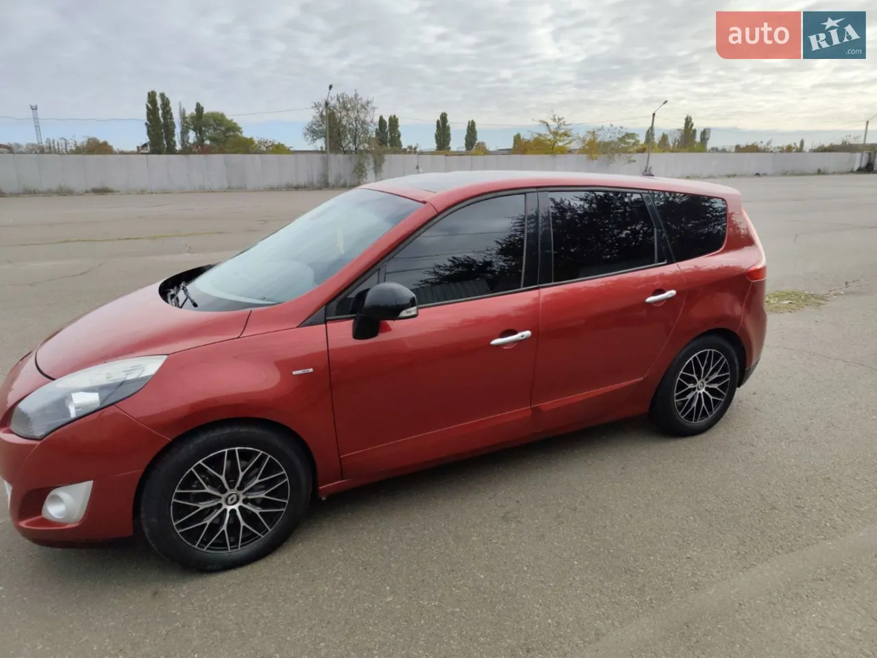 2011 Renault Scenic - мініатюра 10