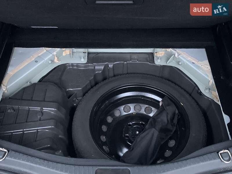 Минивэн Renault Scenic 2016 в Городке фото 16 Минивэн Renault Scenic 2016 в Городке