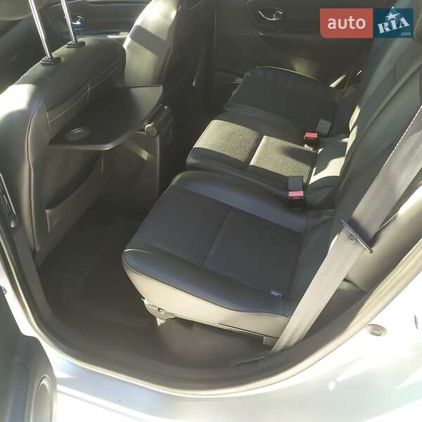 Минивэн Renault Scenic 2015 в Дубно фото 37 Минивэн Renault Scenic 2015 в Дубно
