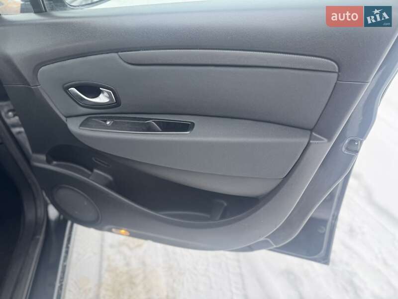 Минивэн Renault Scenic 2010 в Радивилове