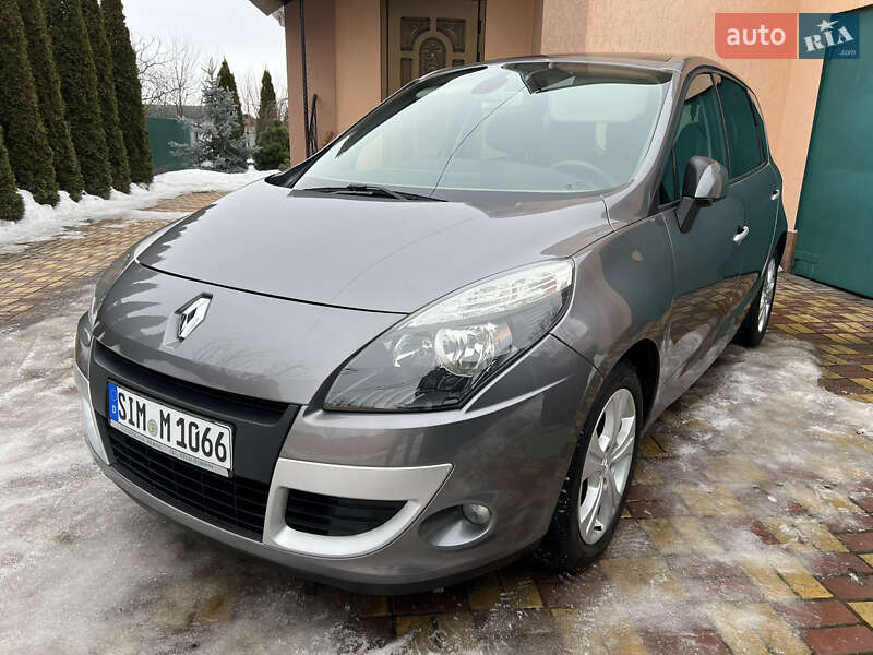 Минивэн Renault Scenic 2010 в Виннице