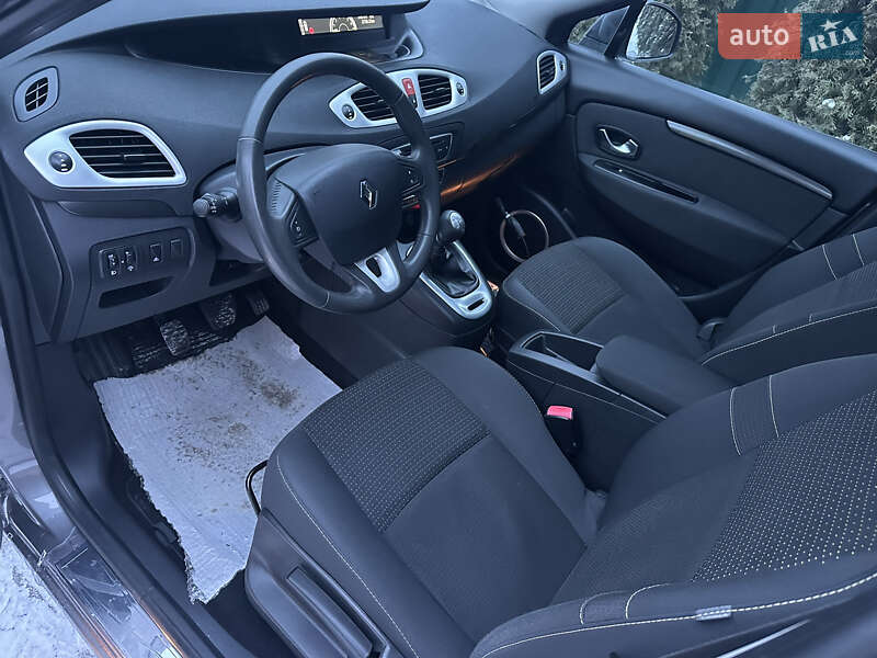 Минивэн Renault Scenic 2010 в Виннице