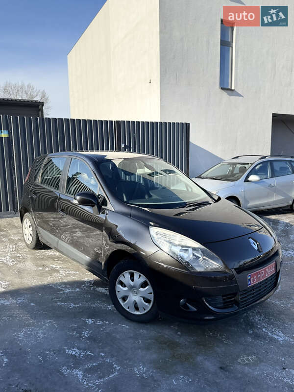 Минивэн Renault Scenic 2010 в Сумах фото 36 Минивэн Renault Scenic 2010 в Сумах