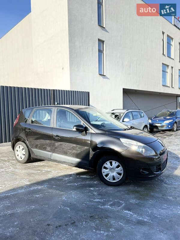 Минивэн Renault Scenic 2010 в Сумах фото 40 Минивэн Renault Scenic 2010 в Сумах