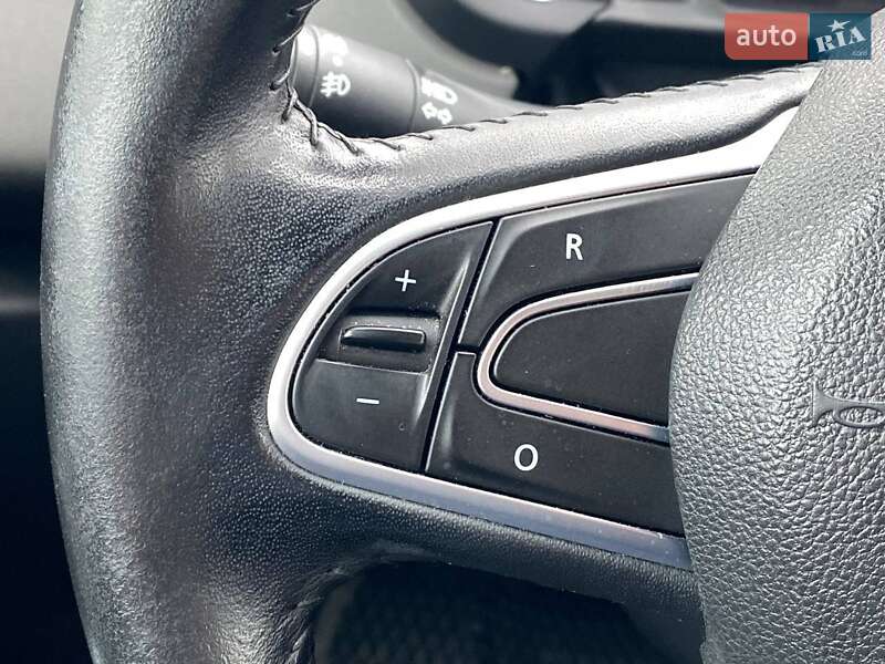 Минивэн Renault Scenic 2017 в Киеве