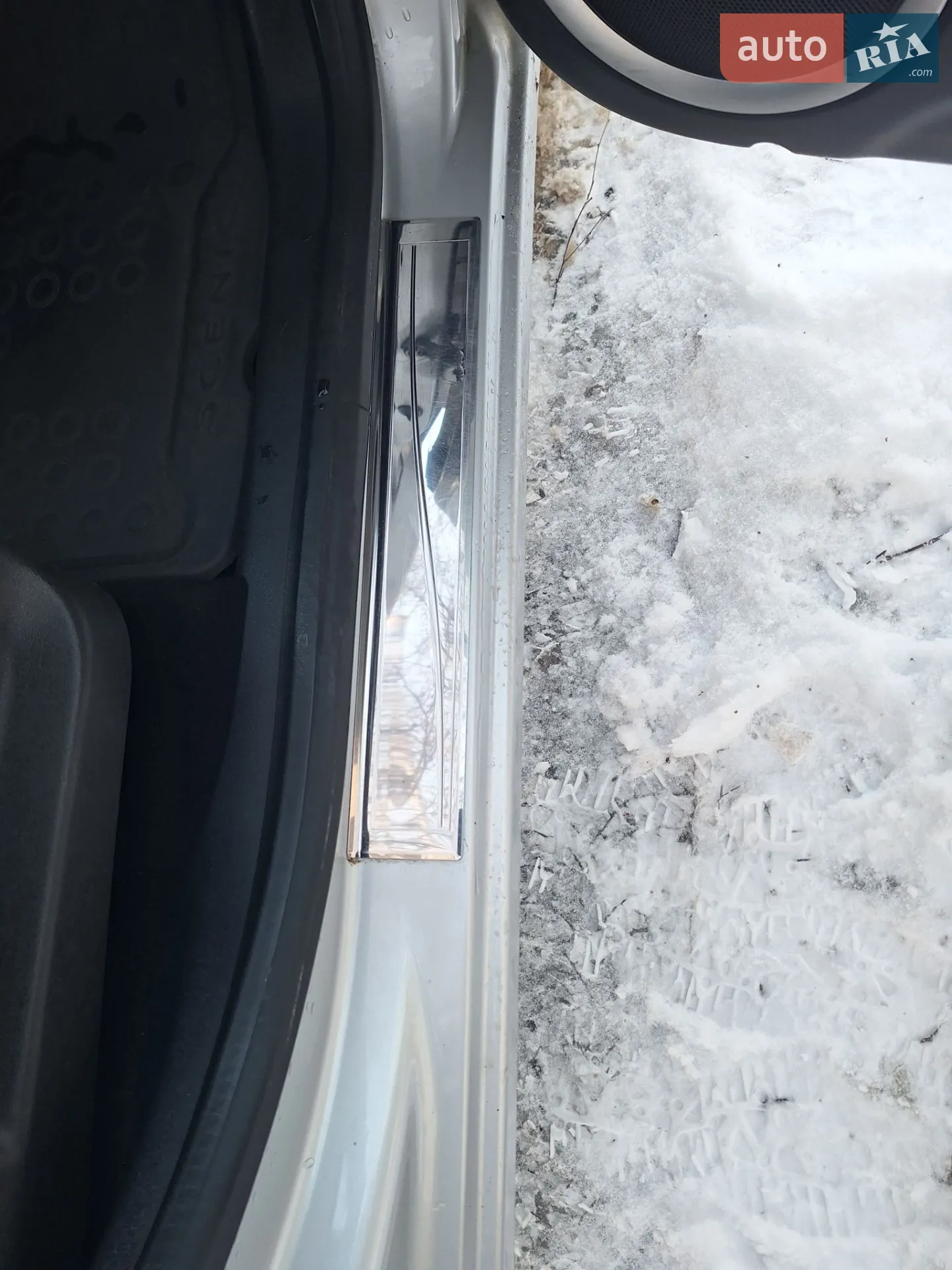 2010 Renault Scenic - мініатюра 22