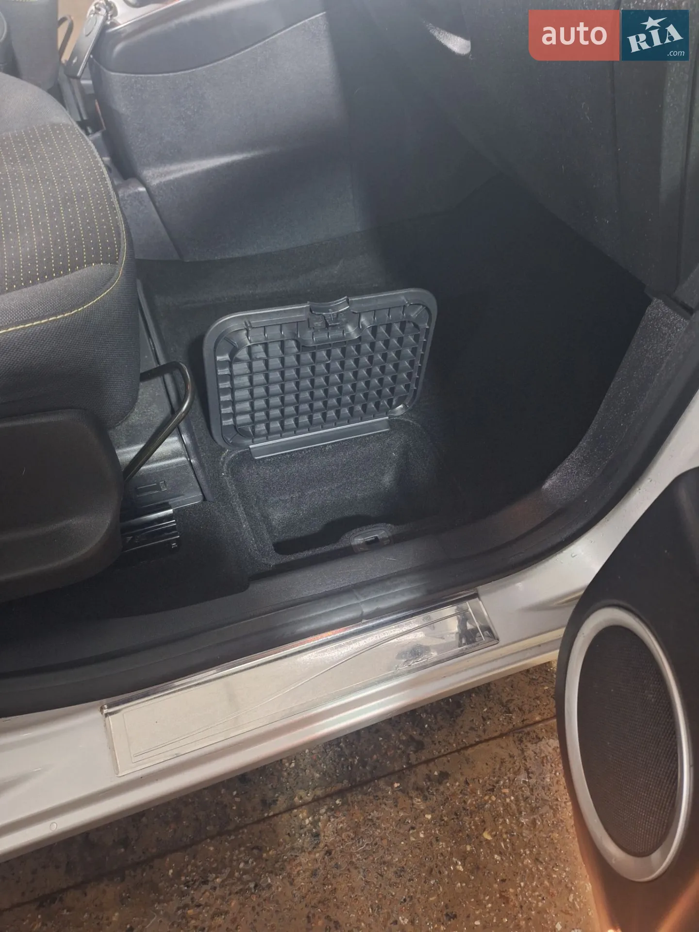 2010 Renault Scenic - мініатюра 25