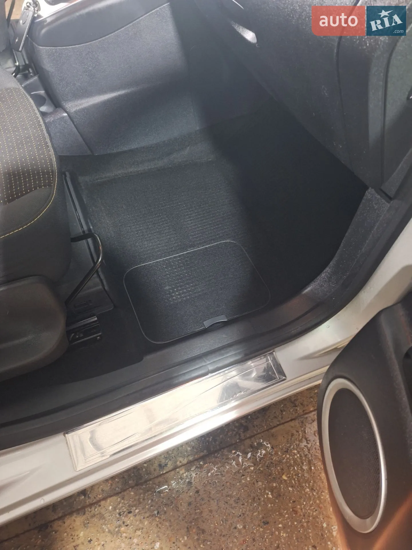 2010 Renault Scenic - мініатюра 26