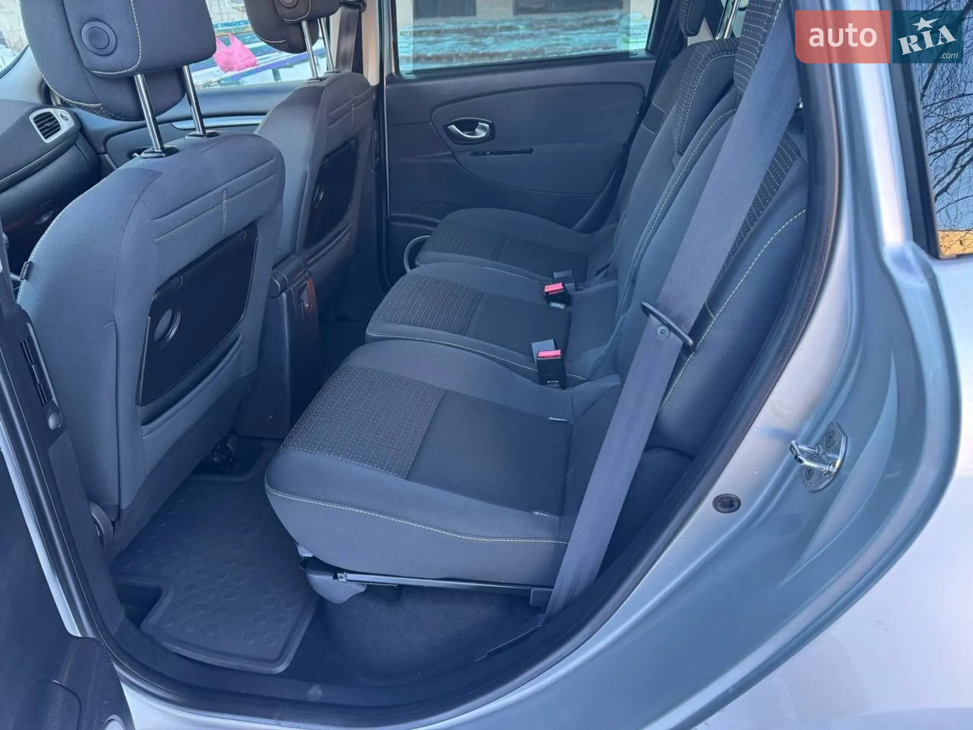 2010 Renault Scenic - мініатюра 33