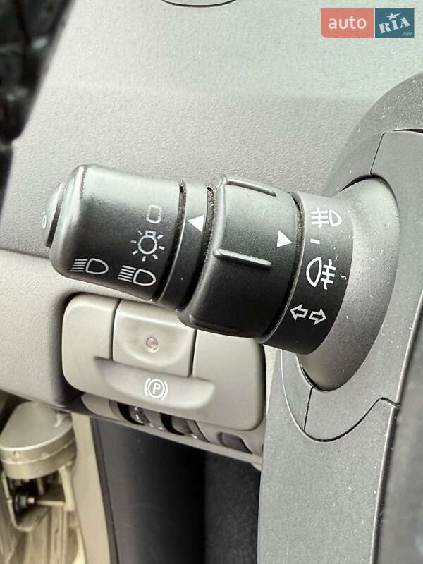 Мінівен Renault Scenic 2007 в Лубнах