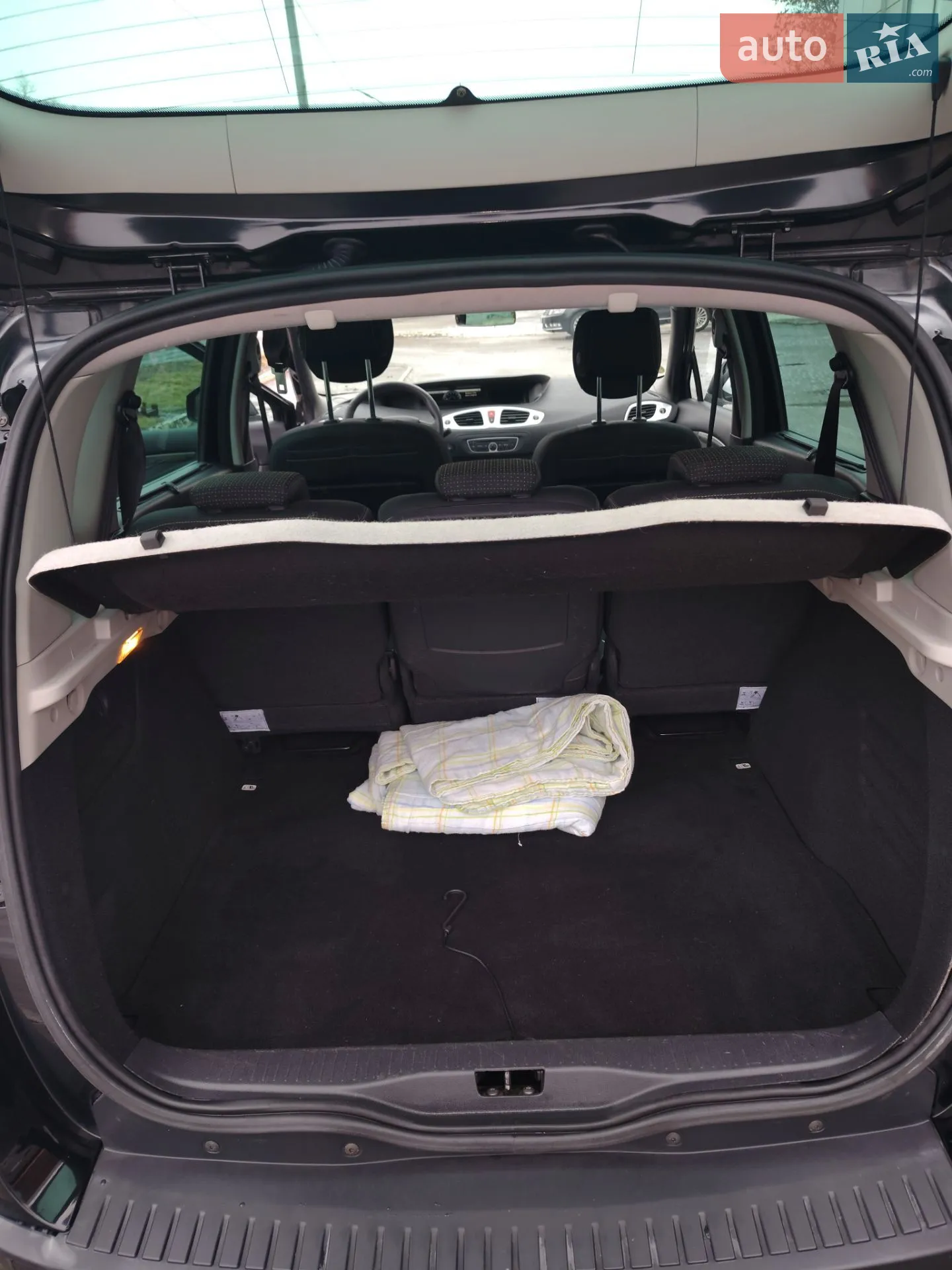 2010 Renault Scenic - мініатюра 5