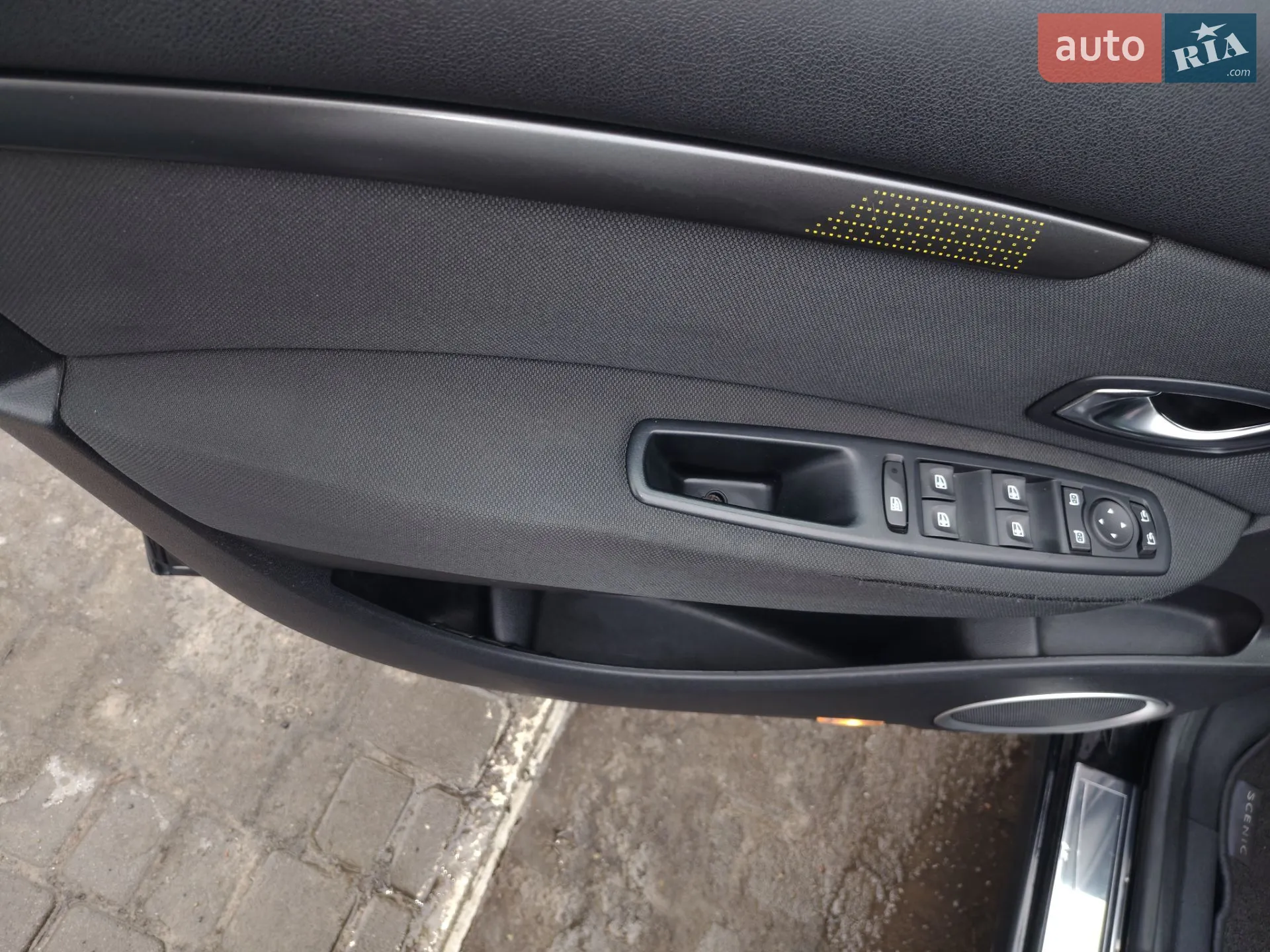 2010 Renault Scenic - мініатюра 7