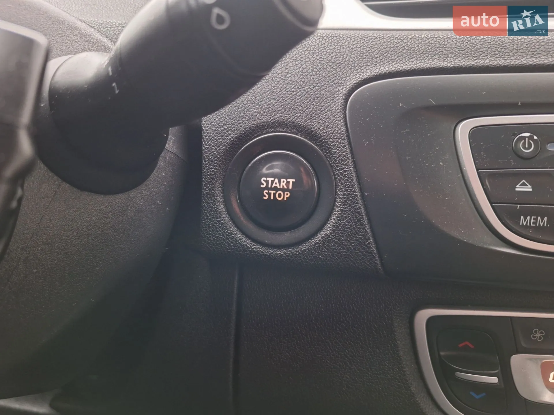 2010 Renault Scenic - мініатюра 15