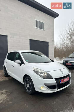 Минивэн Renault Scenic 2011 в Хороле