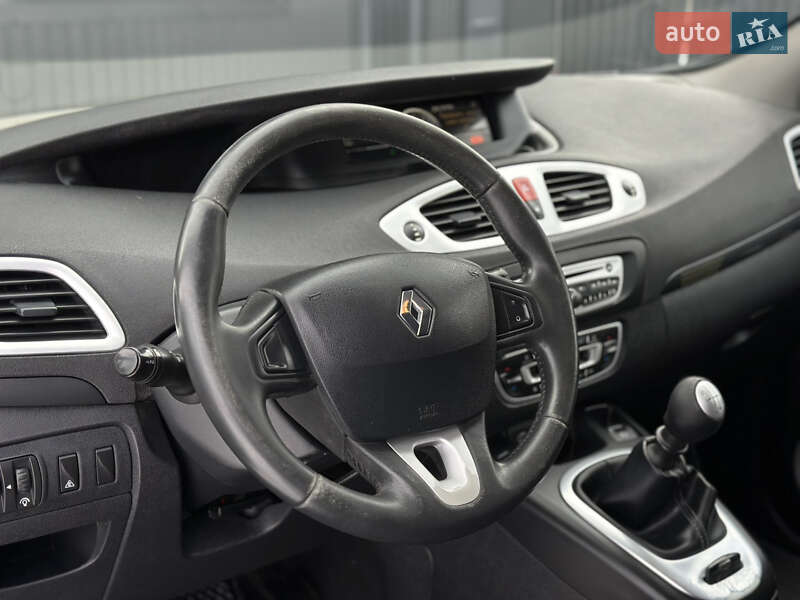 Минивэн Renault Scenic 2009 в Дрогобыче