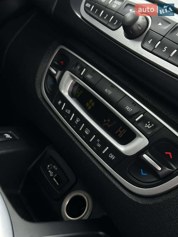 Минивэн Renault Scenic 2009 в Дрогобыче