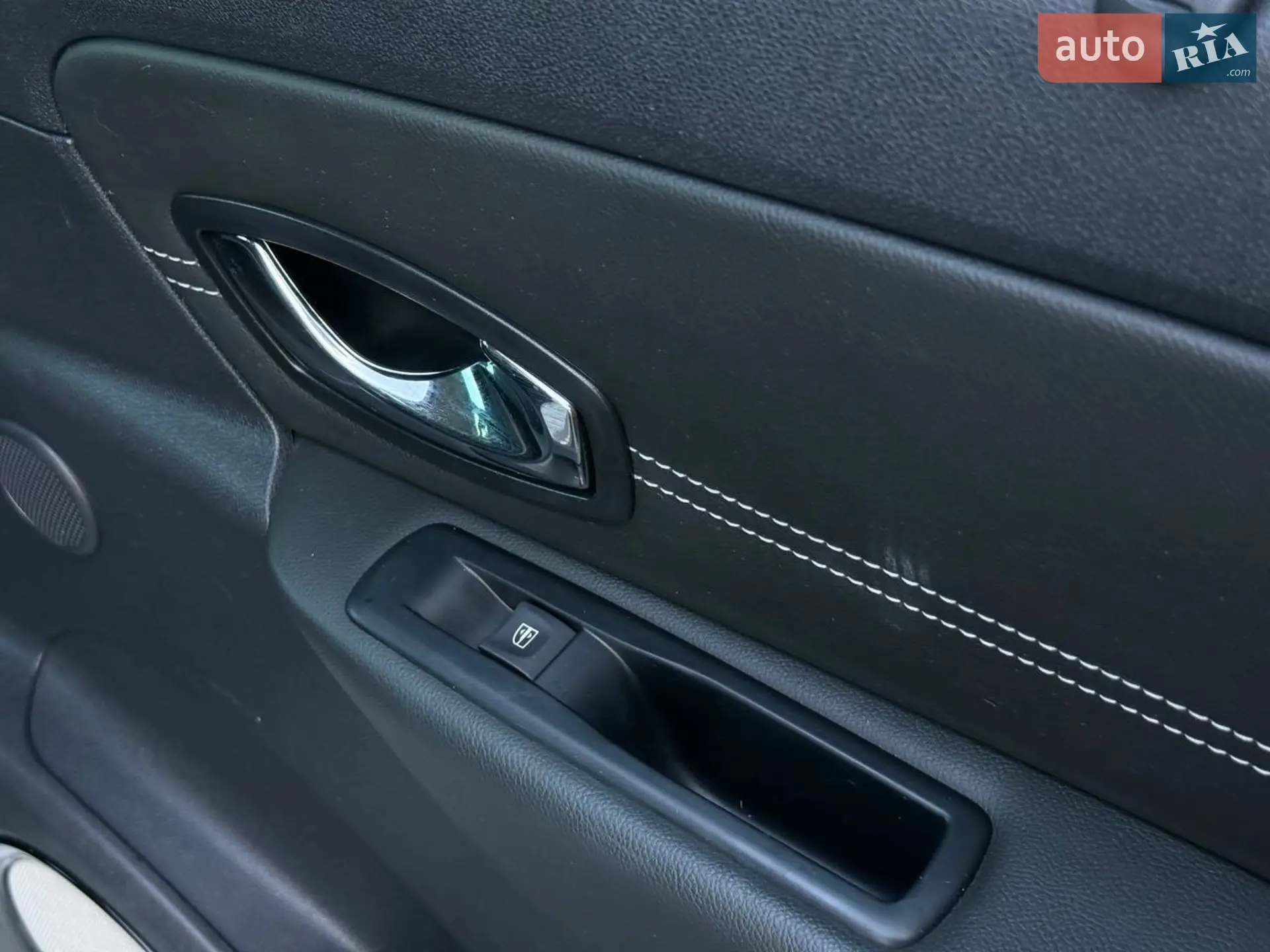 2015 Renault Scenic - мініатюра 50