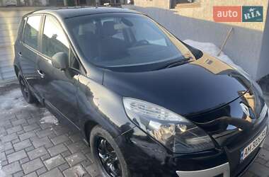 Минивэн Renault Scenic 2012 в Житомире