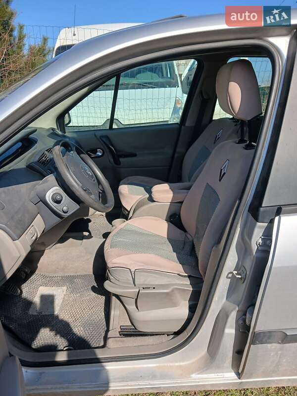 Минивэн Renault Scenic 2005 в Черноморске фото 11 Минивэн Renault Scenic 2005 в Черноморске