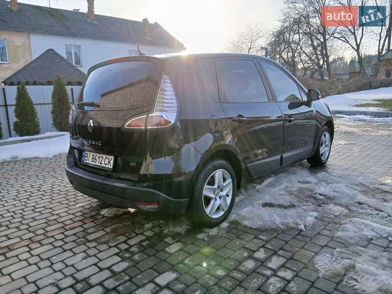 Мінівен Renault Scenic 2013 в Івано-Франково