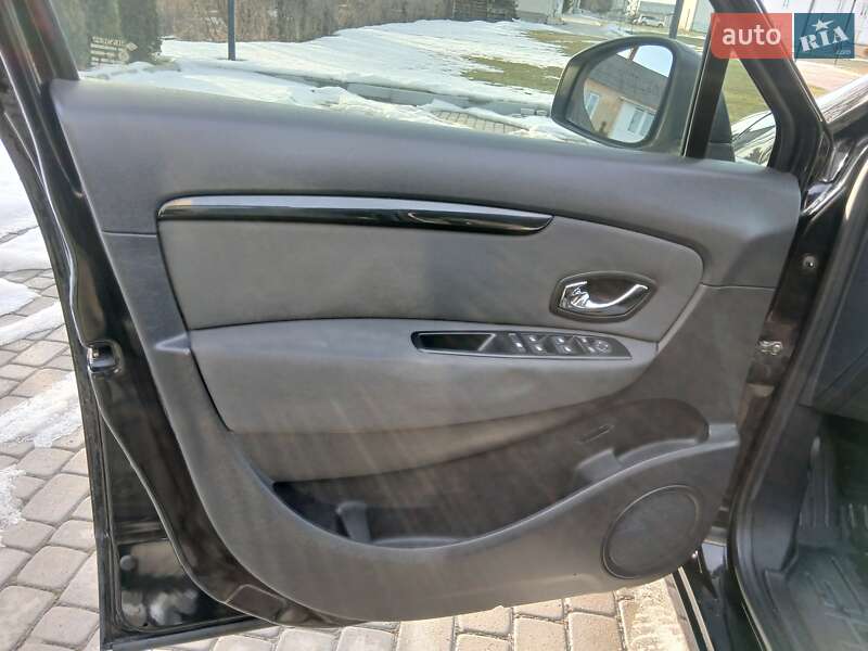 Мінівен Renault Scenic 2013 в Івано-Франково