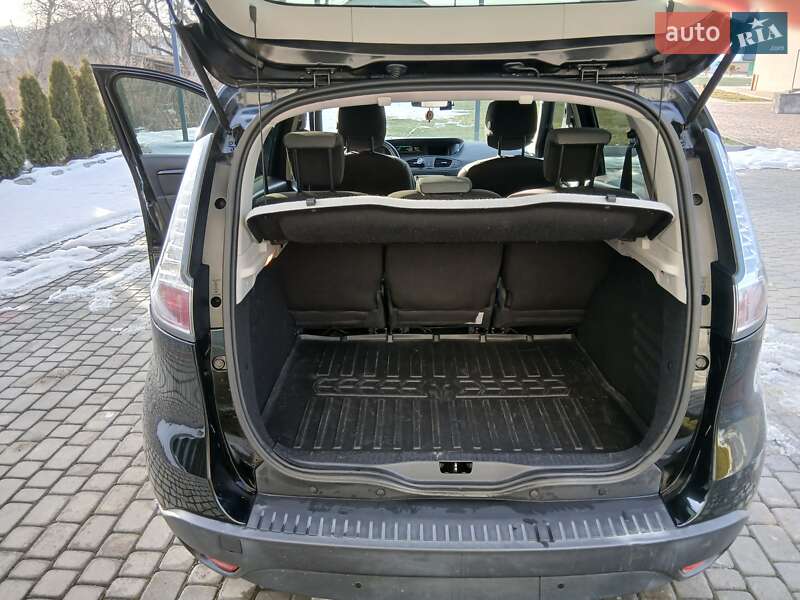 Мінівен Renault Scenic 2013 в Івано-Франково