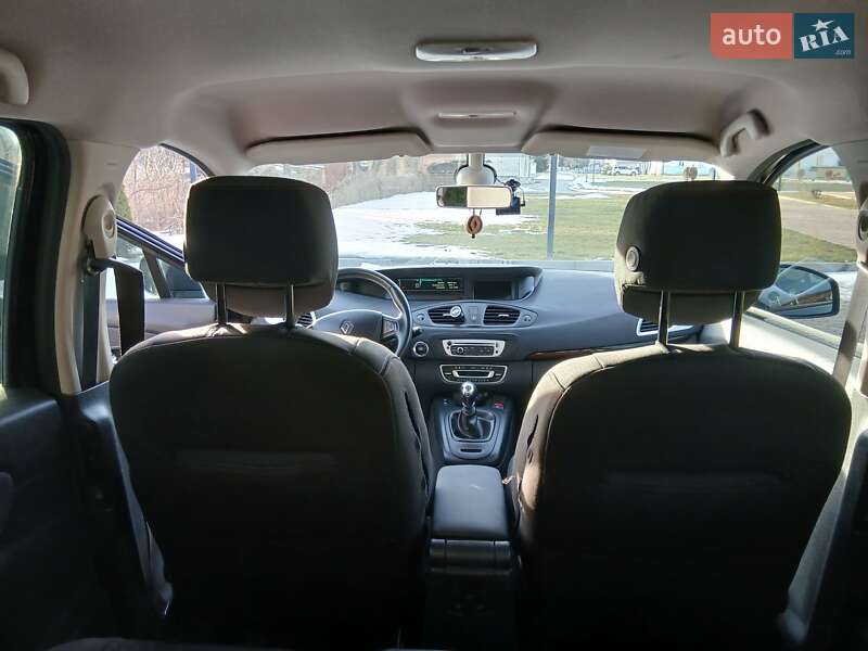 Мінівен Renault Scenic 2013 в Івано-Франково