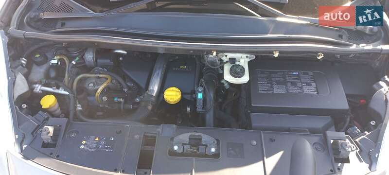 Мінівен Renault Scenic 2011 в Сумах