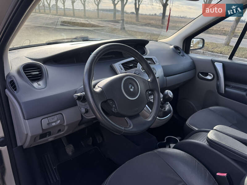 Минивэн Renault Scenic 2007 в Владимире