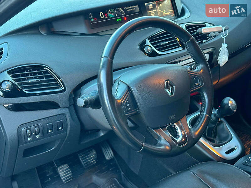 Минивэн Renault Scenic 2014 в Виннице