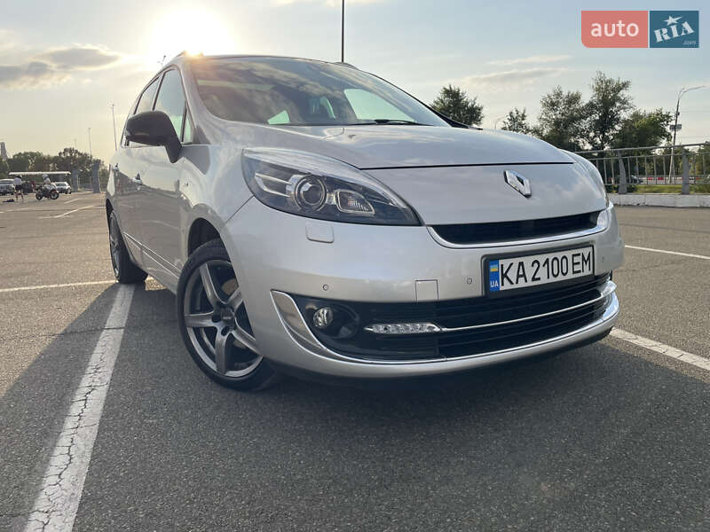 Renault Scenic 2012