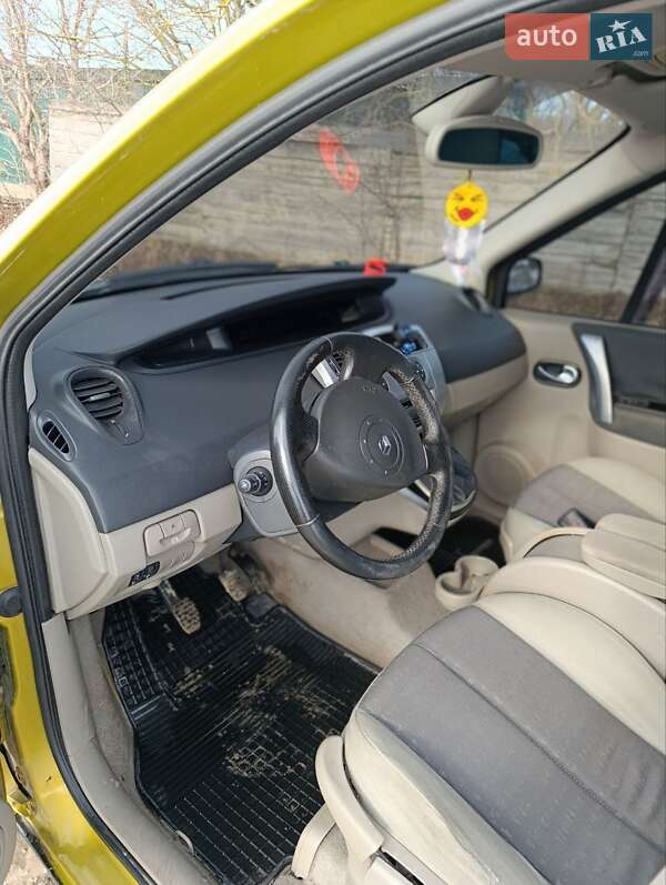 Минивэн Renault Scenic 2003 в Борщеве