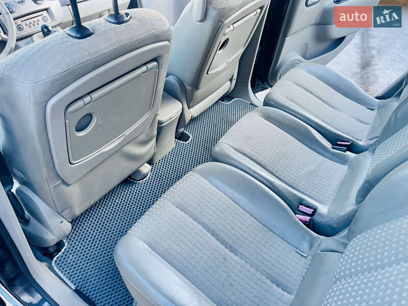 Минивэн Renault Scenic 2004 в Ровно фото 10 Минивэн Renault Scenic 2004 в Ровно