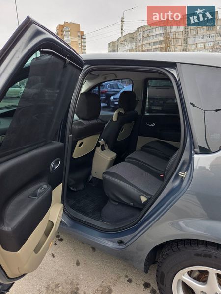 Минивэн Renault Scenic 2006 в Белой Церкви