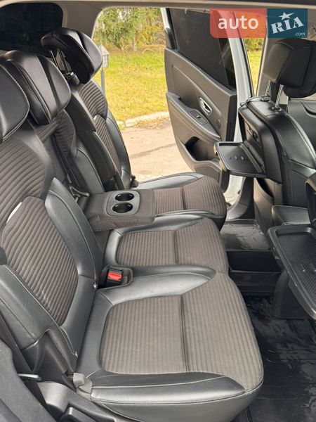 Минивэн Renault Scenic 2017 в Киеве