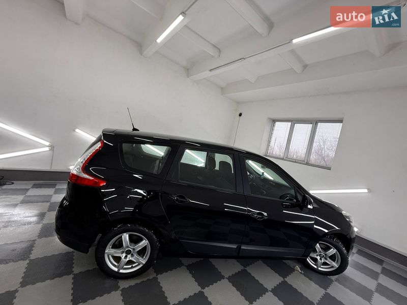 Минивэн Renault Scenic 2012 в Трускавце