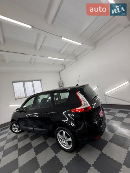Минивэн Renault Scenic 2012 в Трускавце