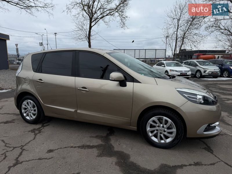 Минивэн Renault Scenic 2014 в Полтаве