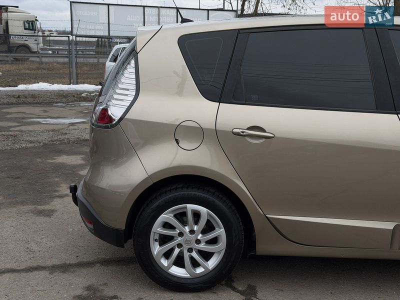 Минивэн Renault Scenic 2014 в Полтаве
