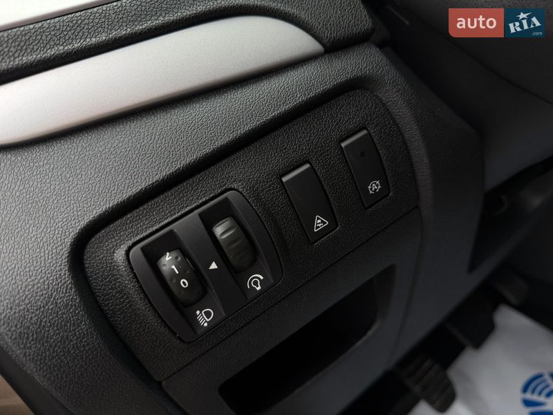 Минивэн Renault Scenic 2014 в Полтаве