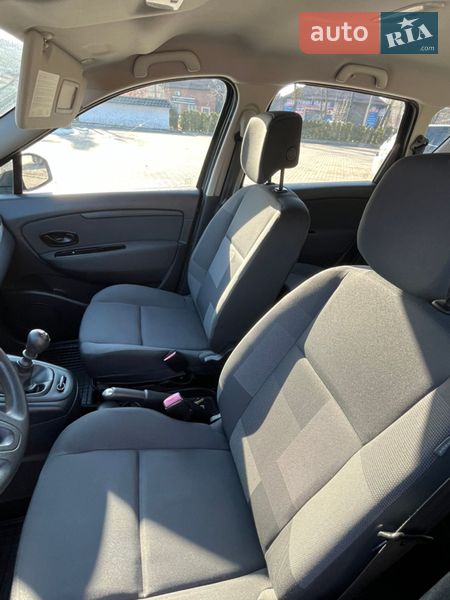 Минивэн Renault Scenic 2011 в Виннице