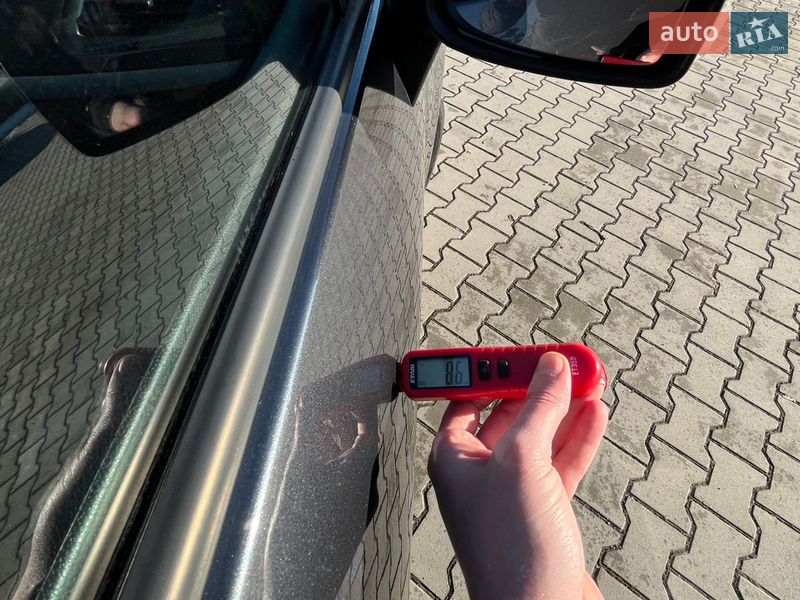 Минивэн Renault Scenic 2011 в Виннице