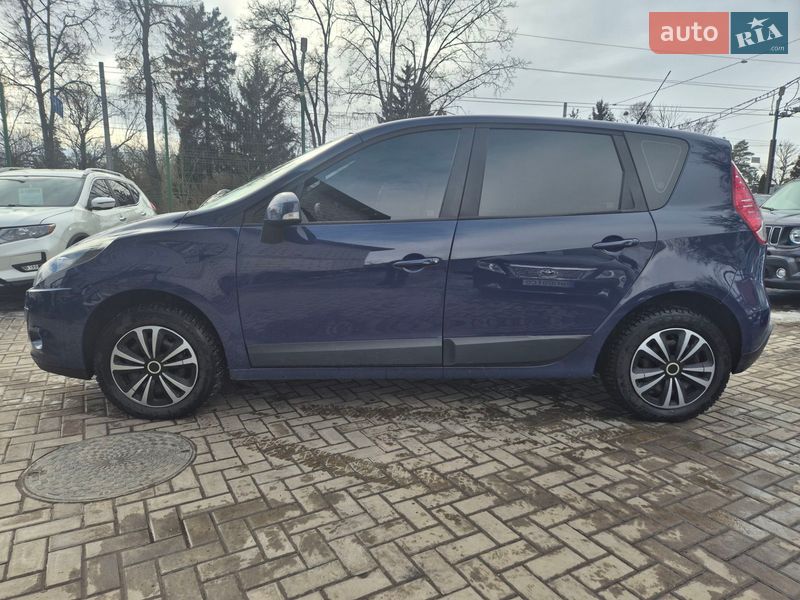 Мінівен Renault Scenic 2009 в Сумах