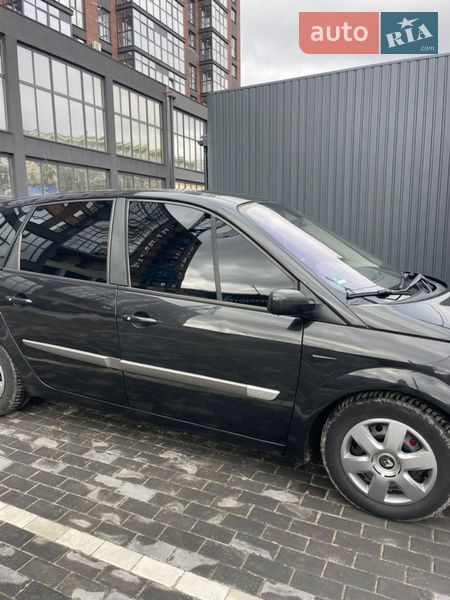 Минивэн Renault Scenic 2004 в Полтаве