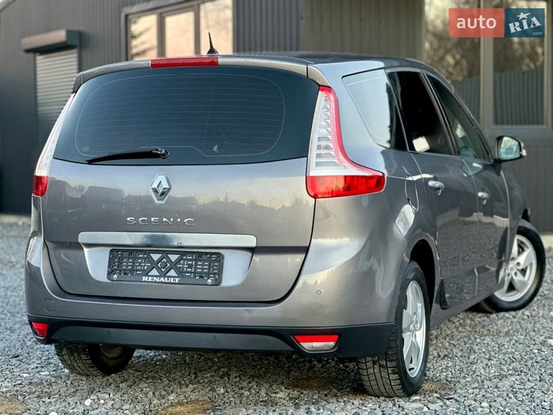 Минивэн Renault Scenic 2009 в Дрогобыче