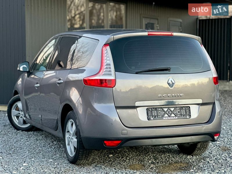 Минивэн Renault Scenic 2009 в Дрогобыче