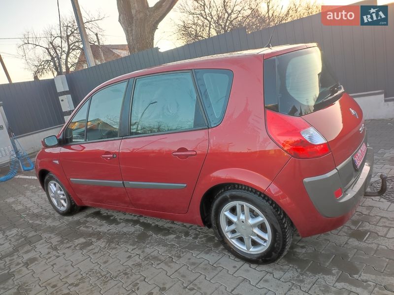 Минивэн Renault Scenic 2006 в Луцке