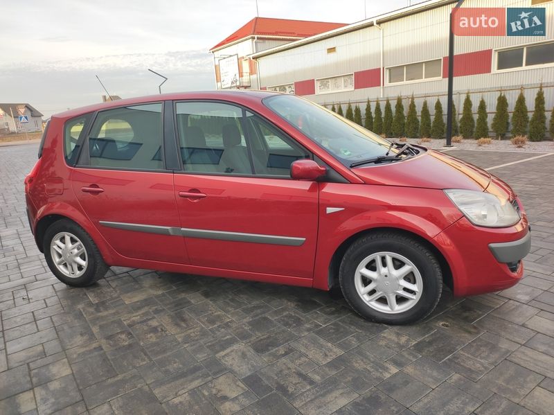Минивэн Renault Scenic 2006 в Луцке