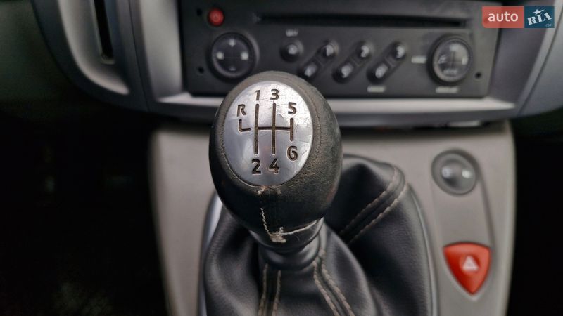 Минивэн Renault Scenic 2009 в Чернигове фото 41 Минивэн Renault Scenic 2009 в Чернигове