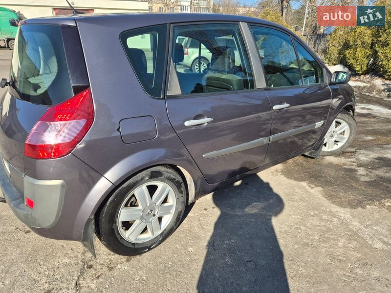 Мінівен Renault Scenic 2005 в Києві